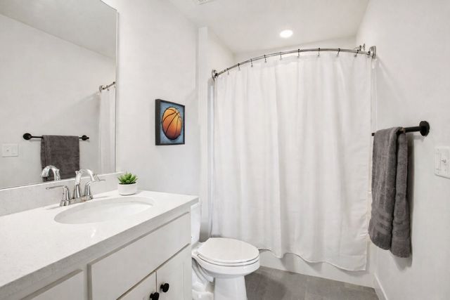 6300 Ranier Lane N, Maple Grove, MN 55311