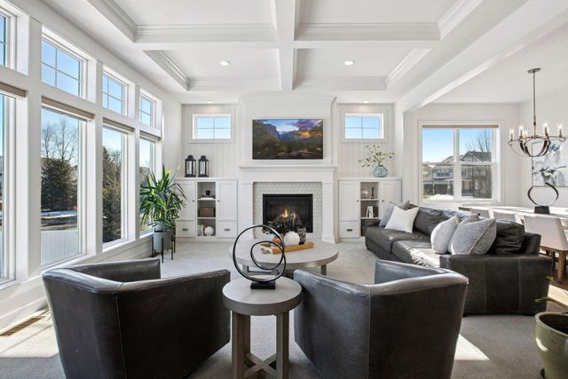 6300 Ranier Lane N, Maple Grove, MN 55311