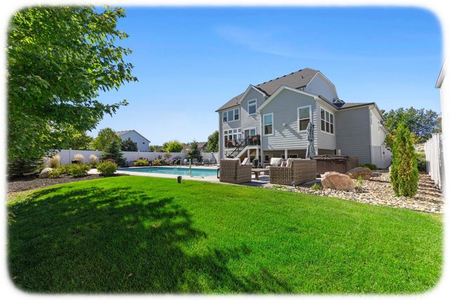 6300 Ranier Lane N, Maple Grove, MN 55311