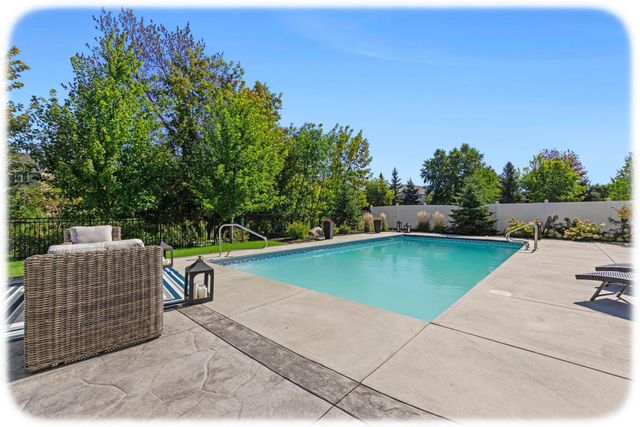 6300 Ranier Lane N, Maple Grove, MN 55311