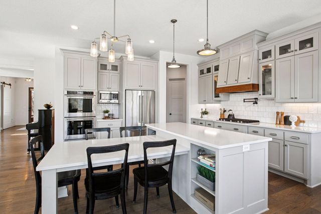 6300 Ranier Lane N, Maple Grove, MN 55311