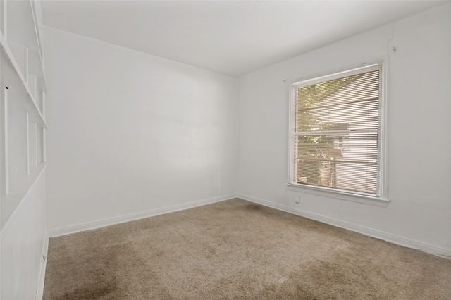3013 Emmett Street, Dallas, TX 75211