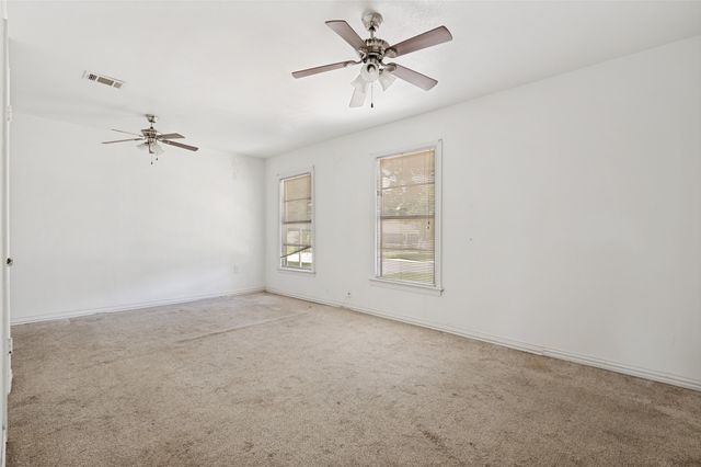 3013 Emmett Street, Dallas, TX 75211