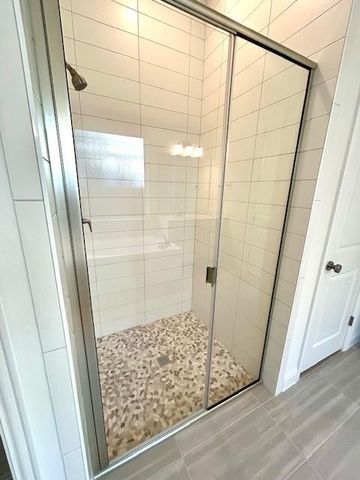 1001 Ellensburg DR, Georgetown, TX 78633