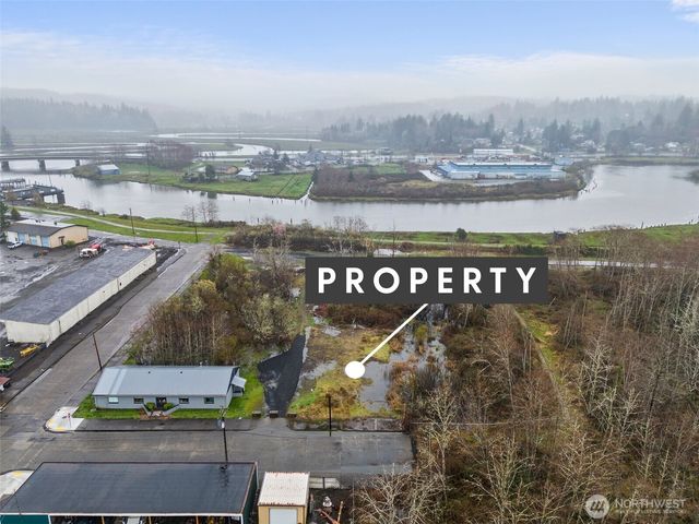 124 Commercial Street, Raymond, WA 98577