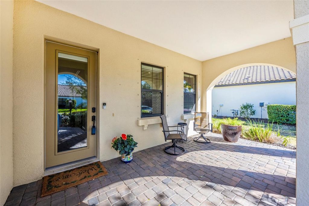 Image 3 of property listing at 13003 INDIGO WAY, Bradenton, FL 34211