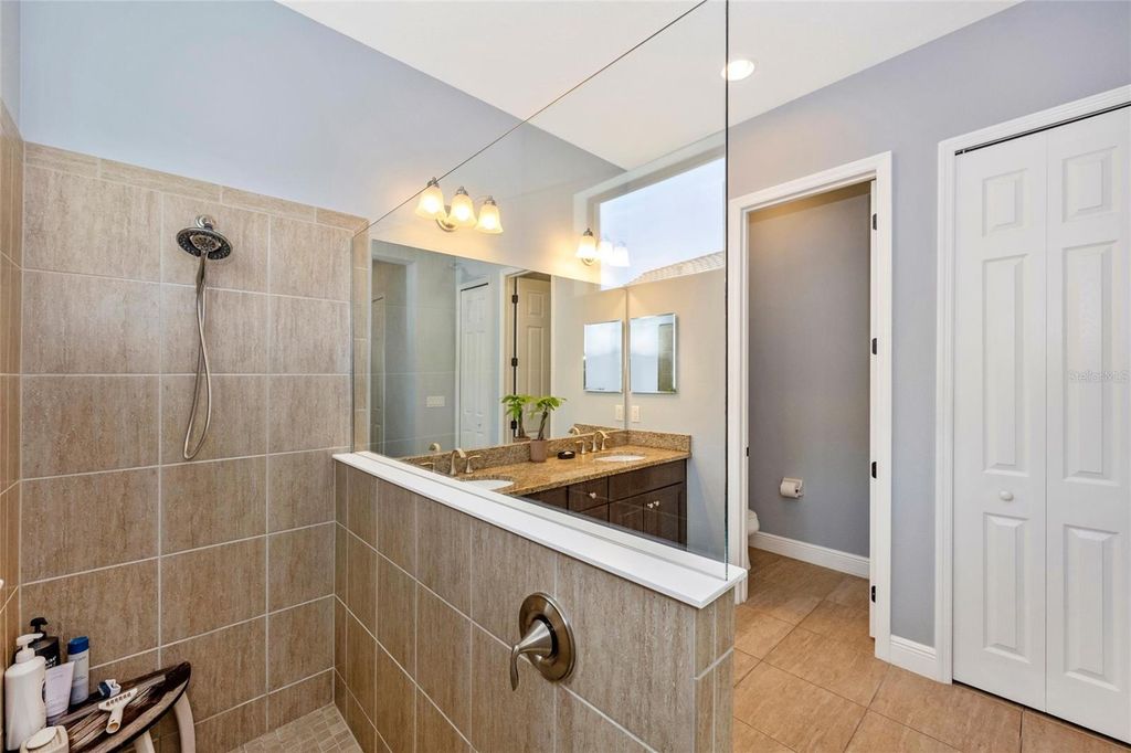 Image 27 of property listing at 13003 INDIGO WAY, Bradenton, FL 34211