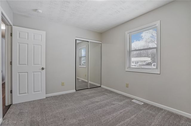 9864 Green Drive, Windham, OH 44288