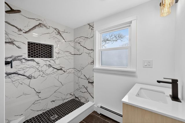 78 Bristol Avenue, Hyannis, MA 02601