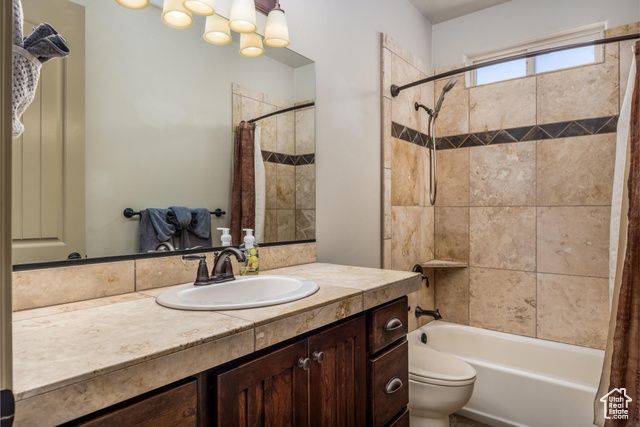 4352 W 2440 S, Hurricane, UT 84737