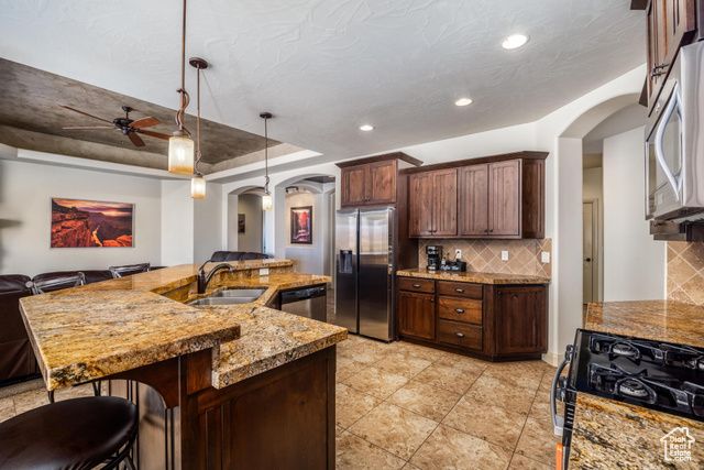 4352 W 2440 S, Hurricane, UT 84737