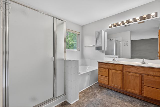 522 Horizon Drive, Bartlett, IL 60103
