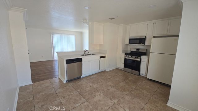 1365 Crafton 2017, Mentone, CA 92359