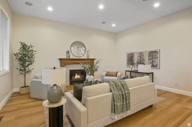 11478 S CHAPEL RIDGE CIR, South Jordan, UT 84095