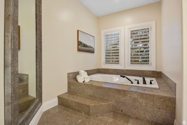 11478 S CHAPEL RIDGE CIR, South Jordan, UT 84095