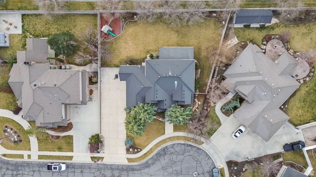 11478 S CHAPEL RIDGE CIR, South Jordan, UT 84095