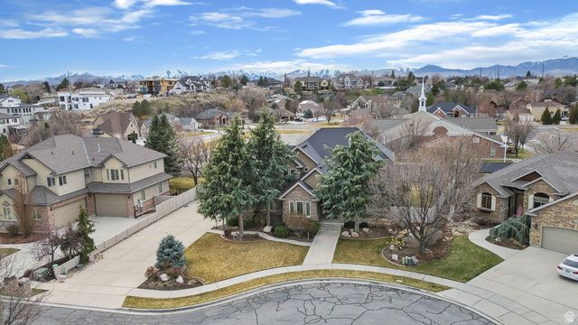11478 S CHAPEL RIDGE CIR, South Jordan, UT 84095