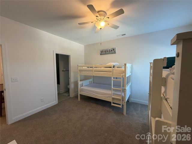 2125 24th Street Lane SE, Hickory, NC 28602