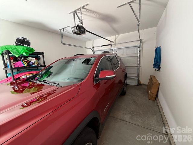 2125 24th Street Lane SE, Hickory, NC 28602