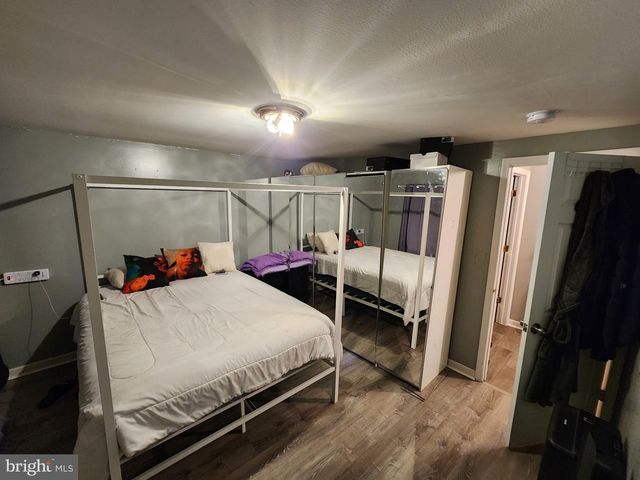 581 RARITAN ST, Camden, NJ 08105