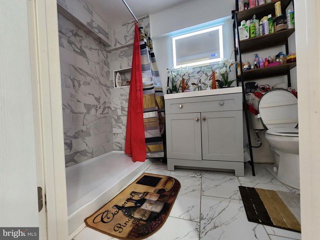 581 RARITAN ST, Camden, NJ 08105