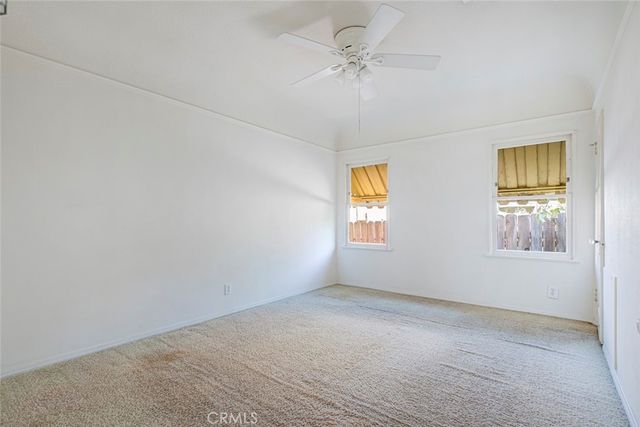 4909 York, Los Angeles, CA 90042