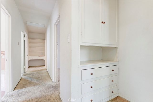 4909 York, Los Angeles, CA 90042