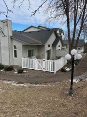 12861 82nd Place N, Maple Grove, MN 55369