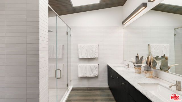 27044 Sea Vista Drive, Malibu, CA 90265