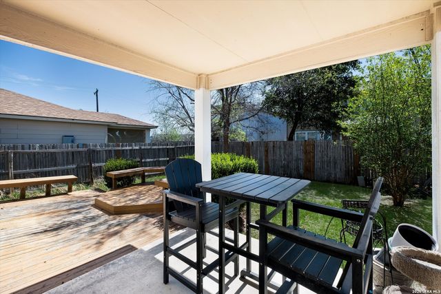 7910 Meadow Star, San Antonio, TX 78227