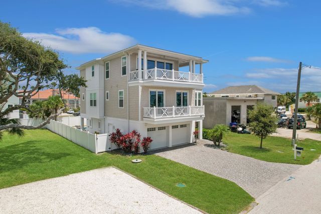 104 7Th St, St Augustine, FL 32080