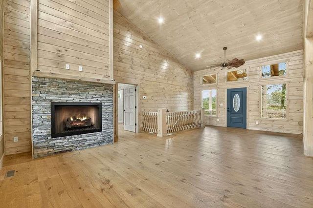 288 Windy Valley, Blue Ridge, GA 30513