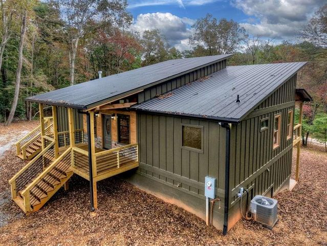 288 Windy Valley, Blue Ridge, GA 30513