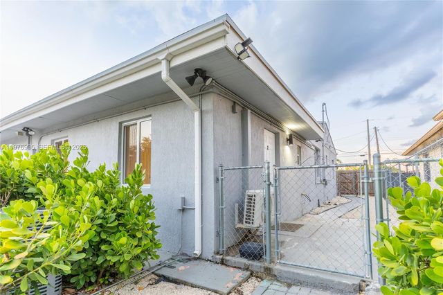1836 NW 16th Terrace, Miami, FL 33125