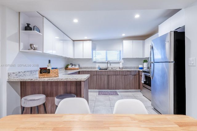 1836 NW 16th Terrace, Miami, FL 33125