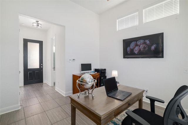 213 Encore DR, Liberty Hill, TX 78642