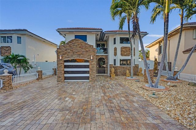 16610 SW 141st Ct, Miami, FL 33177