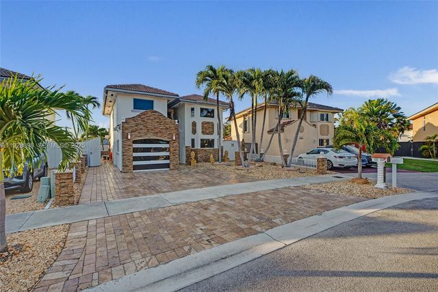 16610 SW 141st Ct, Miami, FL 33177