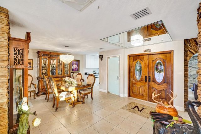 16610 SW 141st Ct, Miami, FL 33177