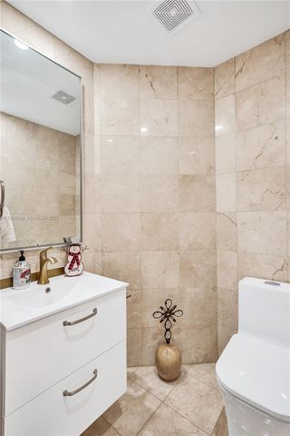 16610 SW 141st Ct, Miami, FL 33177