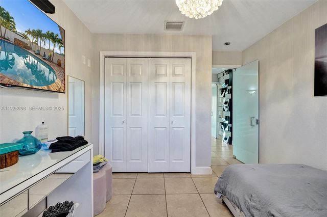 16610 SW 141st Ct, Miami, FL 33177