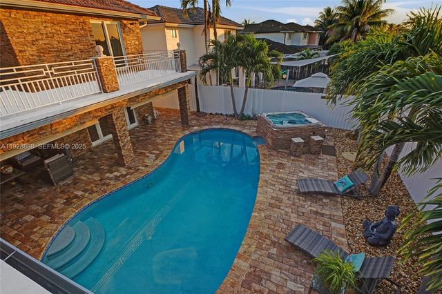 16610 SW 141st Ct, Miami, FL 33177