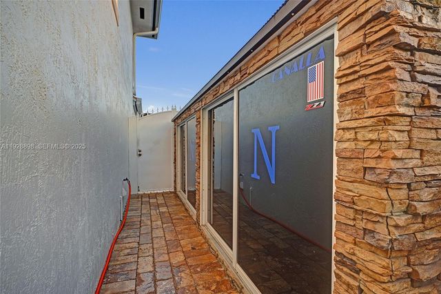 16610 SW 141st Ct, Miami, FL 33177