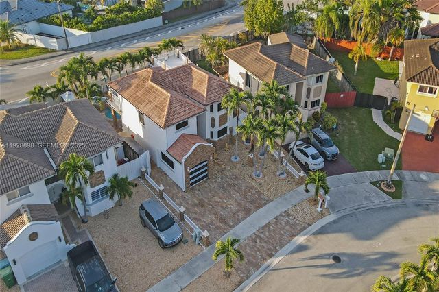 16610 SW 141st Ct, Miami, FL 33177