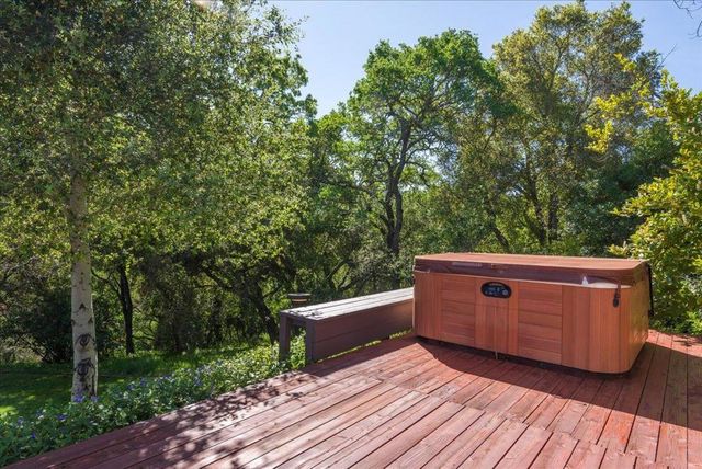 50 Bear Gulch Drive, Portola Valley, CA 94028
