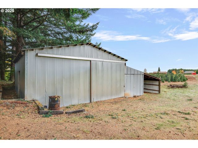 25164 S SPRINGWATER Rd, Estacada, OR 97023