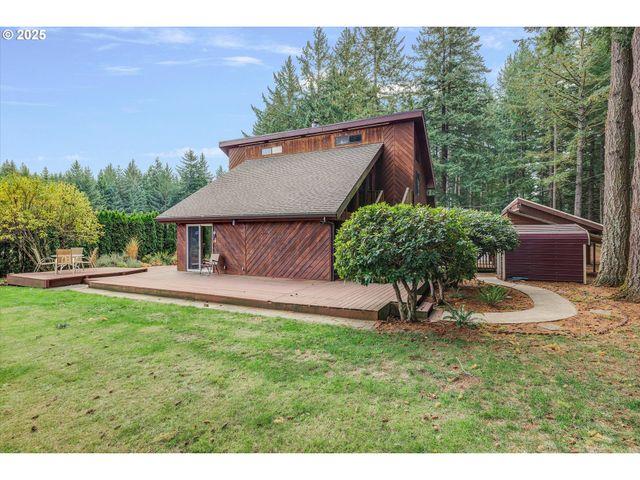 25164 S SPRINGWATER Rd, Estacada, OR 97023