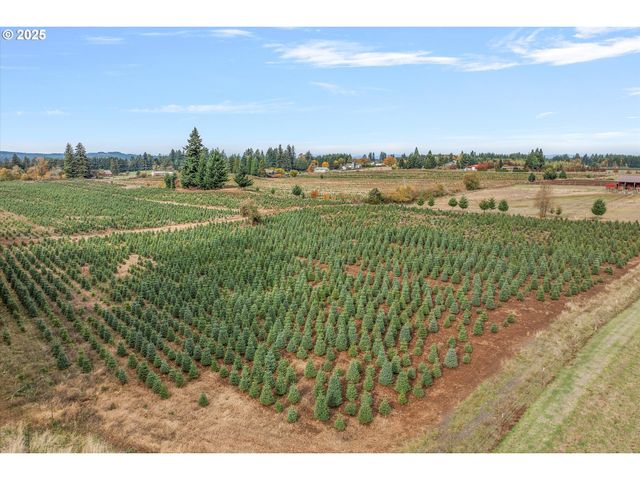 25164 S SPRINGWATER Rd, Estacada, OR 97023