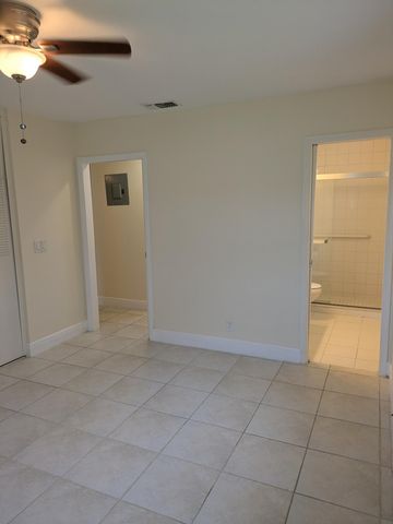 2771 Ashley Drive E J, West Palm Beach, FL 33415