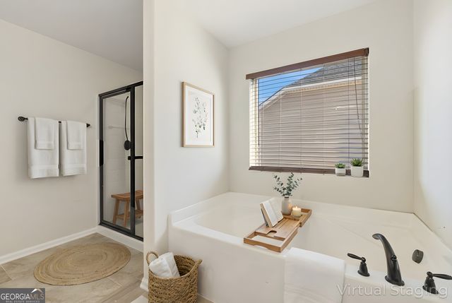 16 Telford Street, Savannah, GA 31407